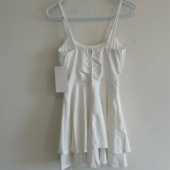White Ruffled Flowy Dress - Picture 3 of 6
